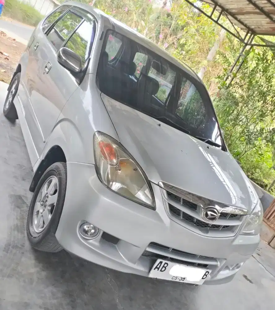 Daihatsu Xenia Li