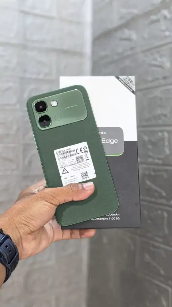 Infinix Note Edge 5G 8/256GB Mulus Terawat