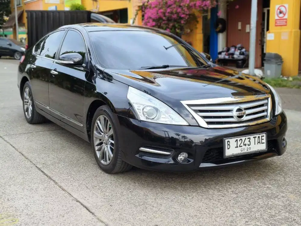 Nissan Teana 2.5 2013 J32 Facelift Automatic Hitam