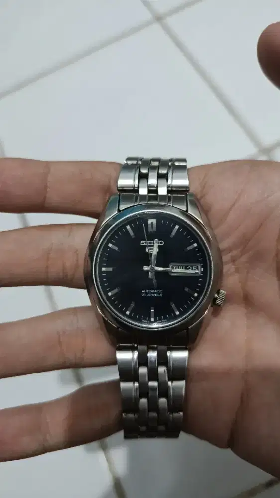 seiko 5 automatic SNK361