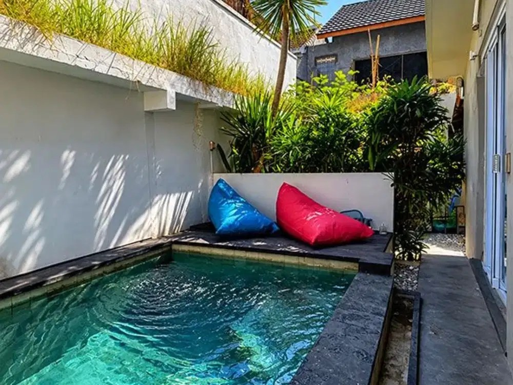 AMR-006.LYD  MODERN TROPICAL VILLA IN CANGGU – PRIME LOCATION WITH RICE FIELD VIEW