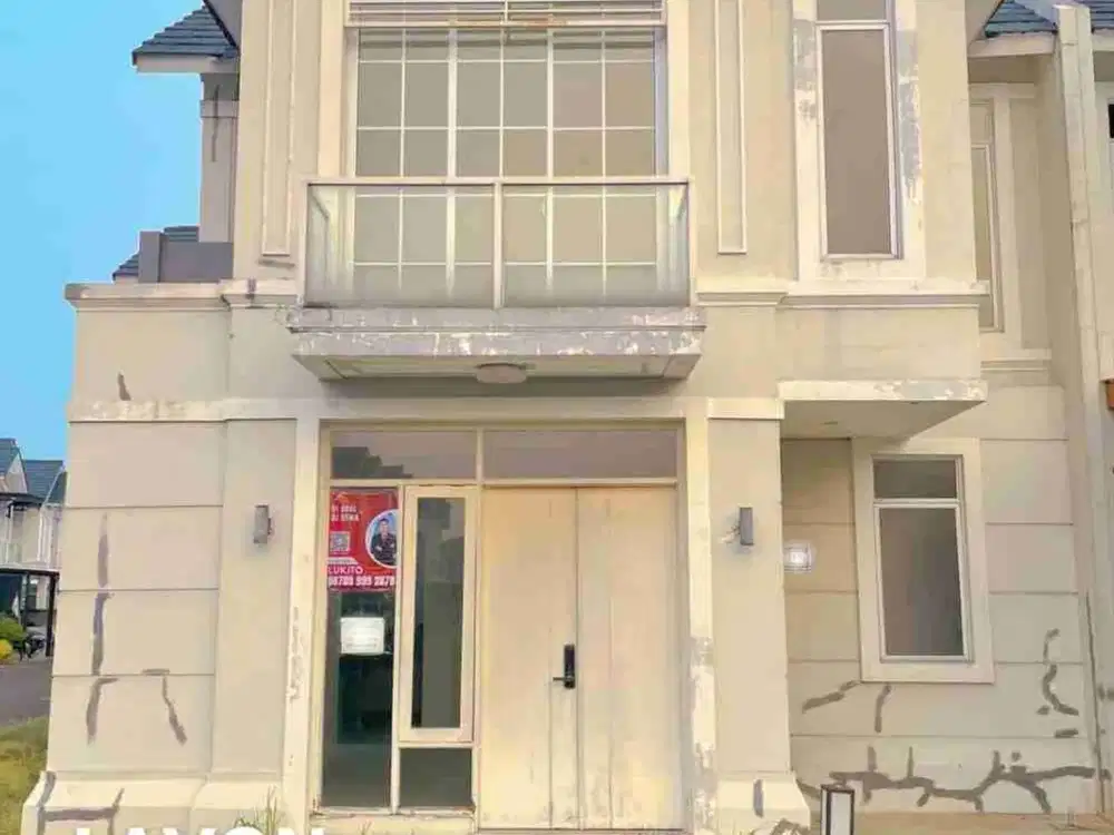 Disewakan Rumah 2 Lantai Lavon Swan City Harga Murah