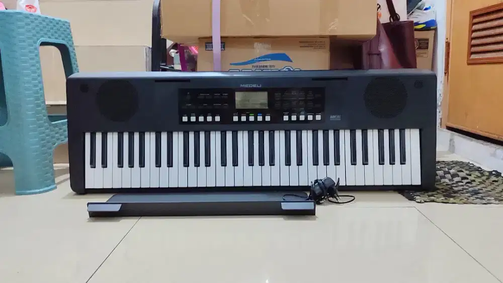 Keyboard Medeli MK61 mulus normal, siap pakai