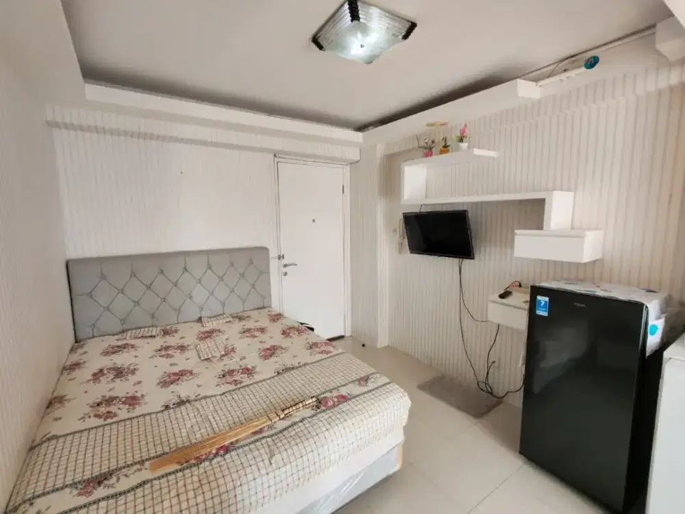 DISEWAKAN STUDIO FURNISH ATAS MALL BASSURA CITY SIAP HUNI