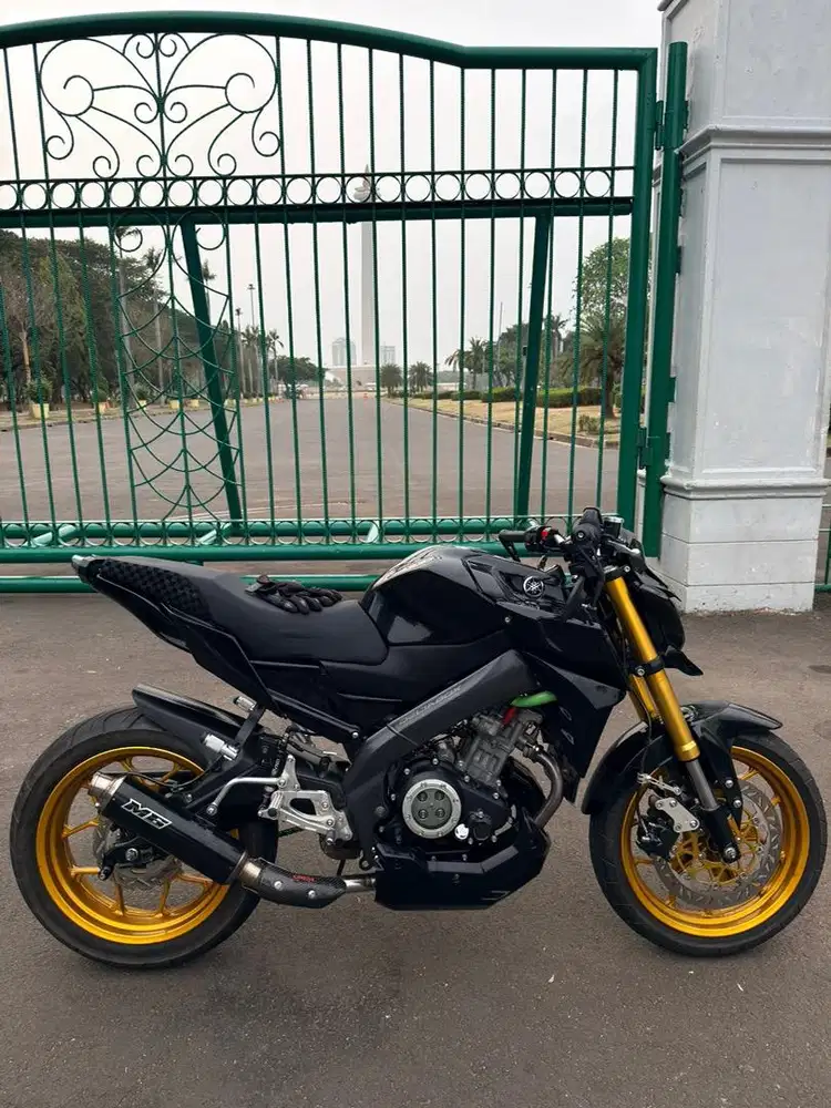 Yamaha Vixion NVL Custom MT09