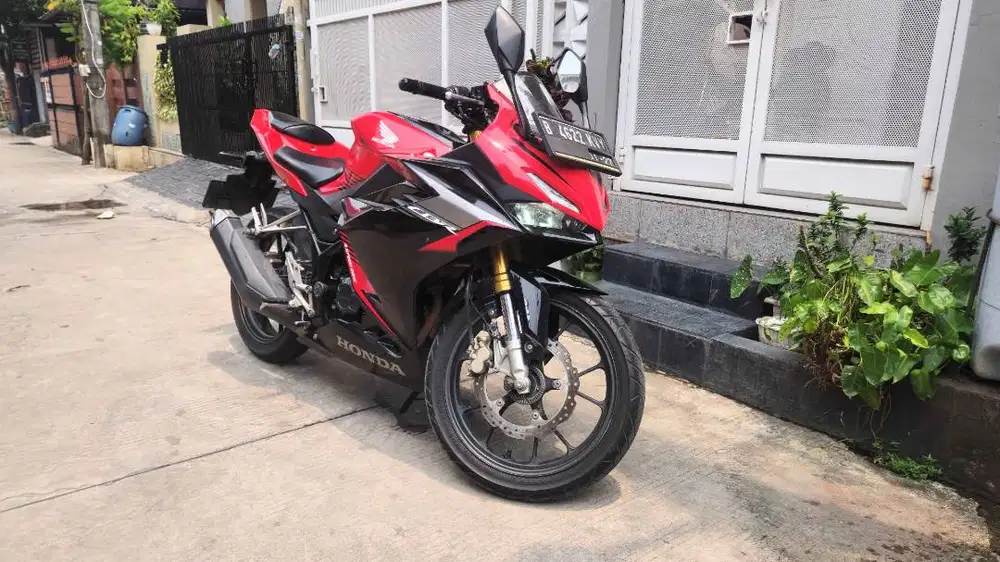 Honda CBR 150R ABS 2021 Mulus Odo Rendah Terawat