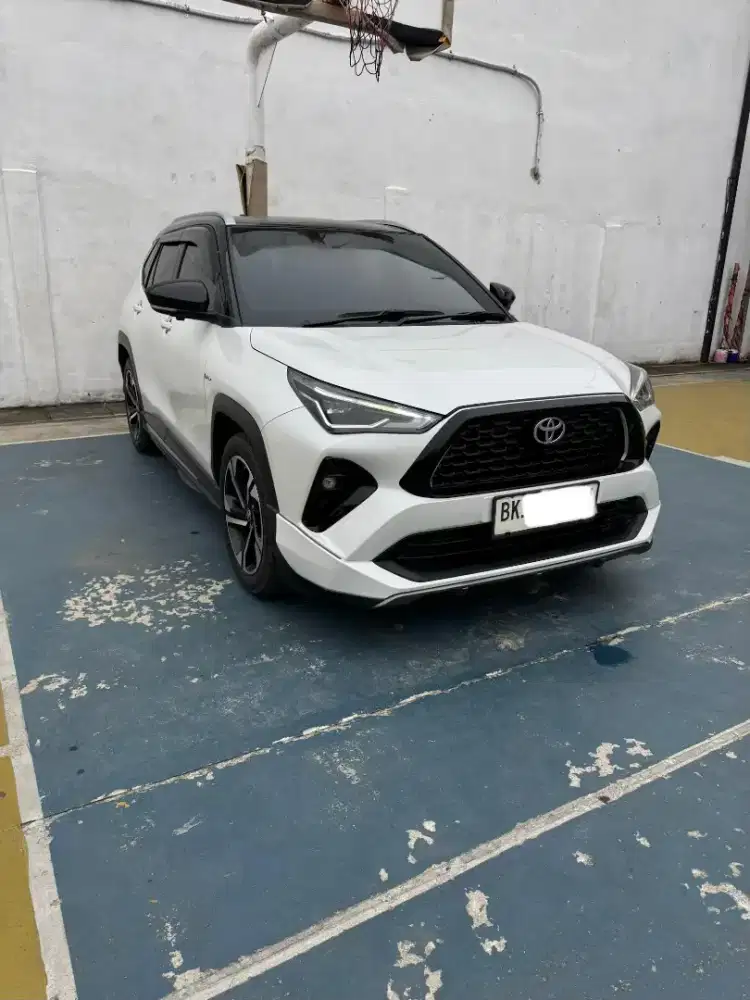 Toyota Yaris Cross S GR HV TSS Twotone 2023 Automatic Putih
