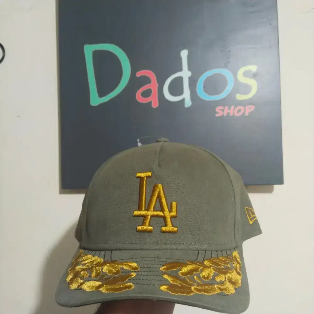 Topi Newera baru
