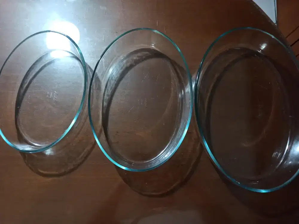 Pyrex wadah makanan