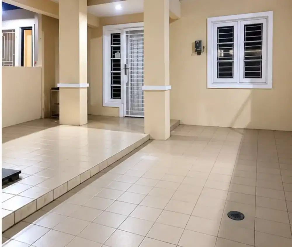 Disewa rumah rapi di Metland Menteng Jakarta Timur