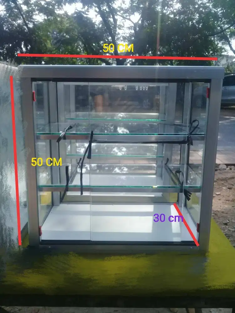 Etalase rokok kaca baru