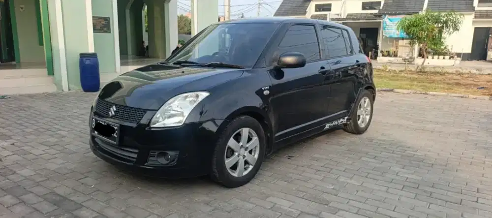 Suzuki Swift ST Matic 2013