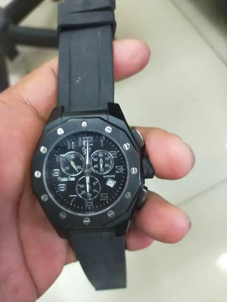 Di jual jam Swis winder gren