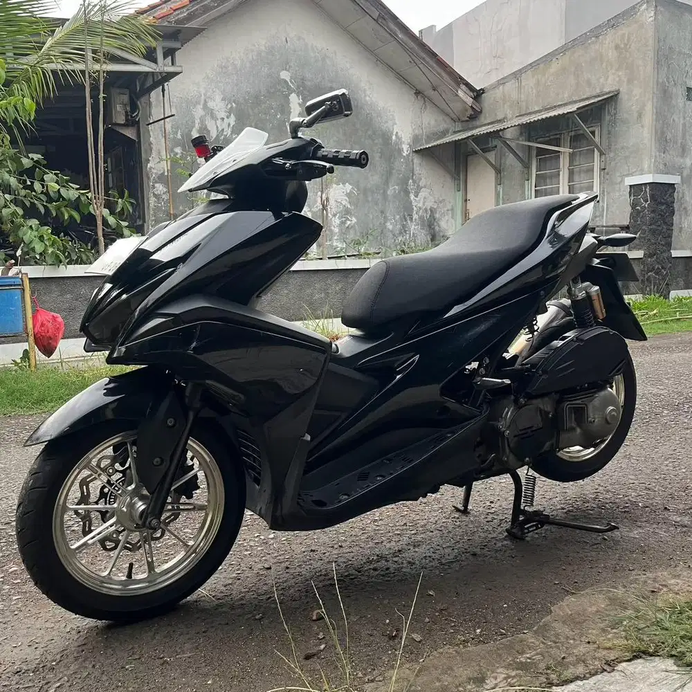 Dijual cepat : Aerox 155 2019