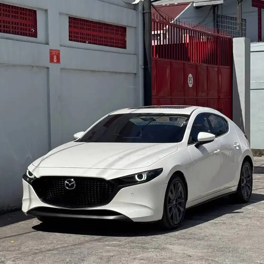 Mazda 3 Hatchback 2022 Skyactiv-G 2.0L