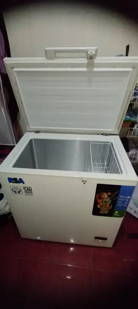 Jual freezer RSA C-210 ( 199 L )