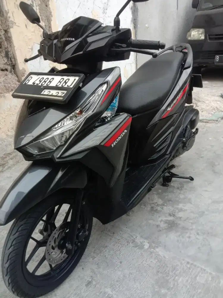 Honda Vario 125 CW FI tahun 2017
