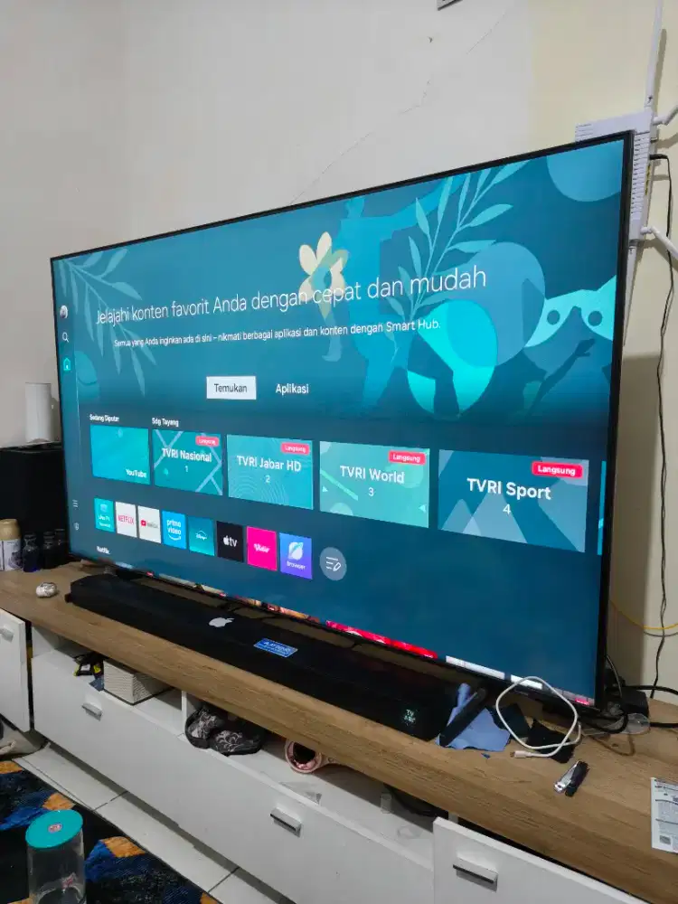 Samsung smart tv 65 BU8000