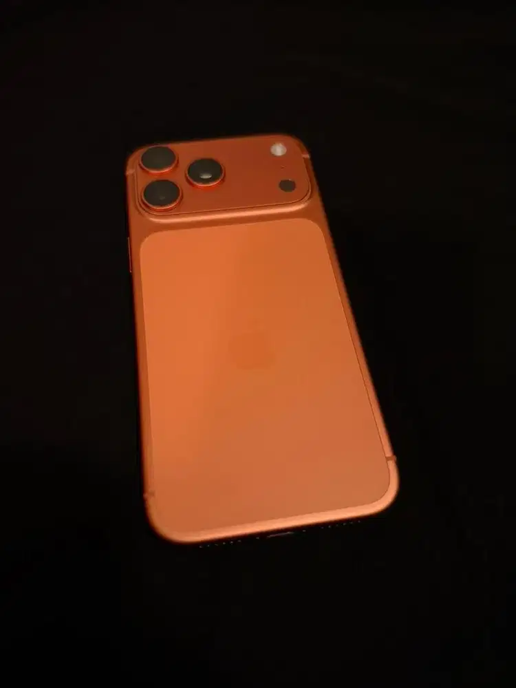Jual : iPhone 17 Pro Max 256 GB - Seken