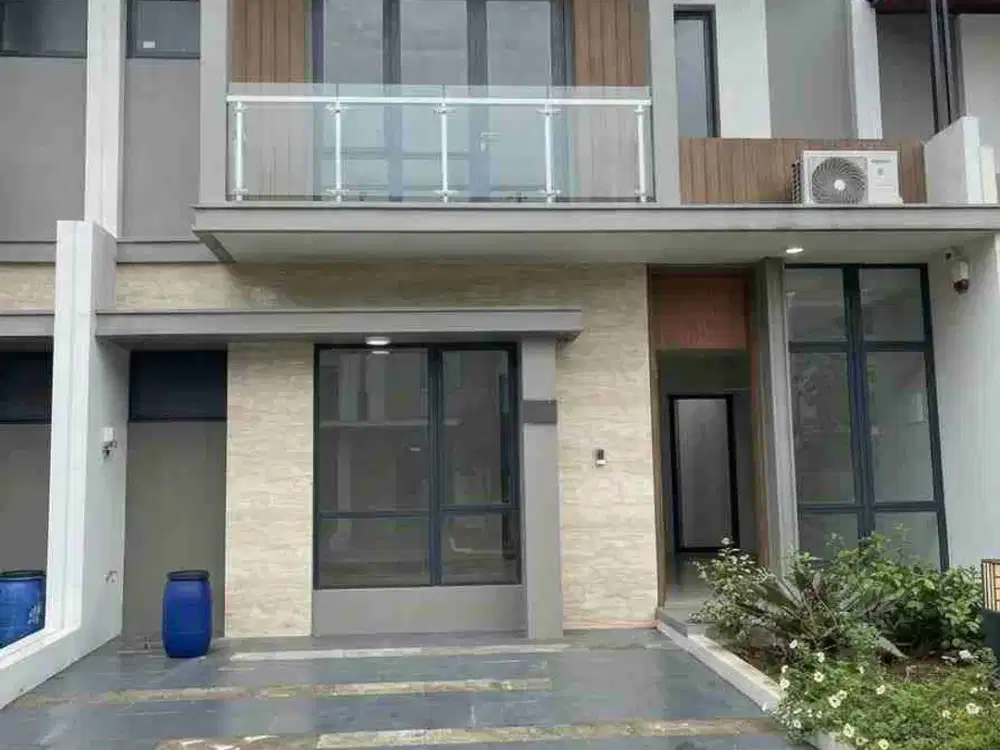 DIJUAL RUMAH LIKE NEW DI KOTA WISATA CIBUBUR