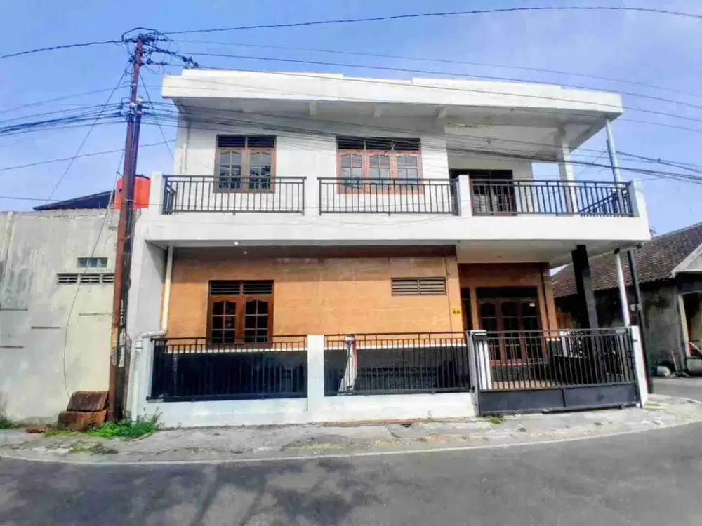 Rumah Hook Bagus 2lt di Purbayan Skh