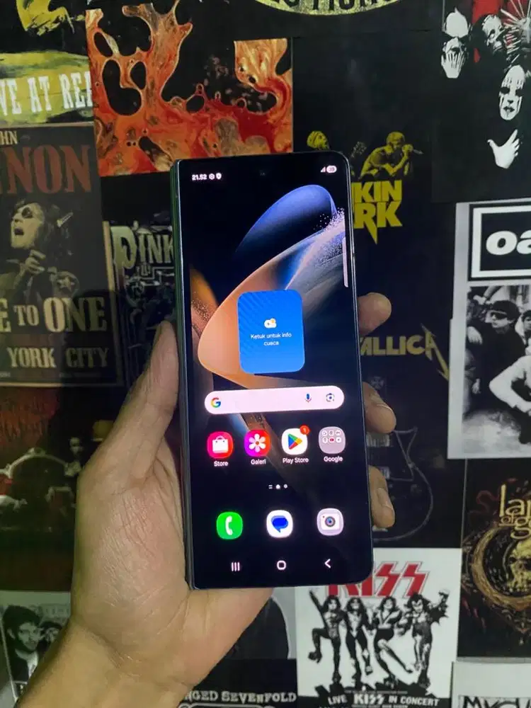 Samsung Z Fold 4 Murah 12/256 GB Fullset