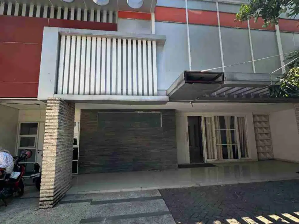 Disewakan Komersial Area Surabaya Pusat jalan Rumah Bengawan