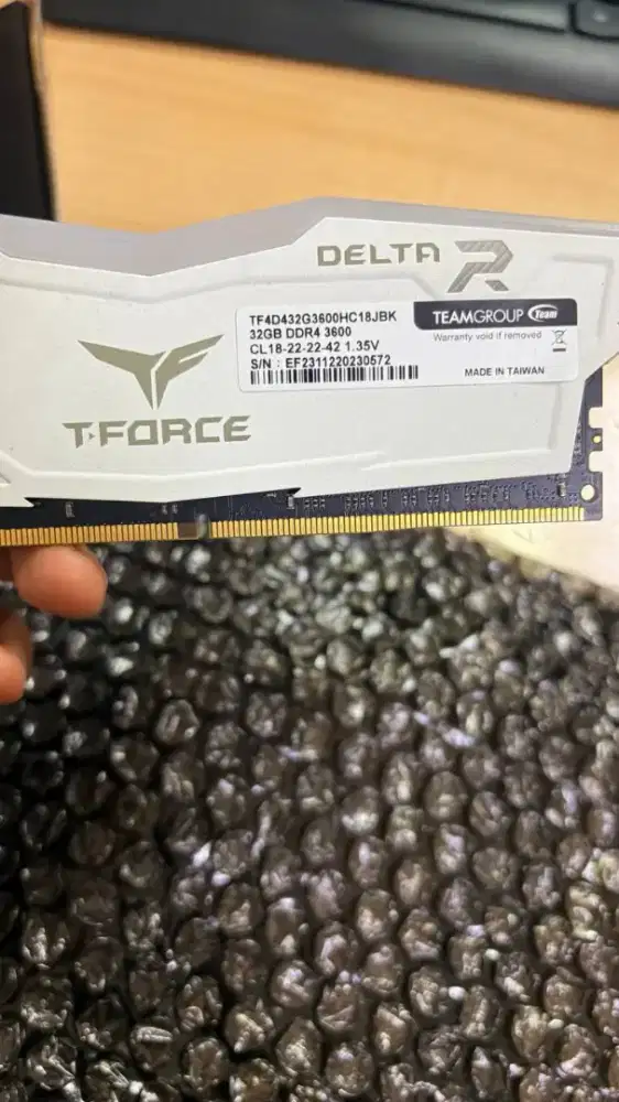 RAM DDR4 T-Force 32 GB 3600mhz single