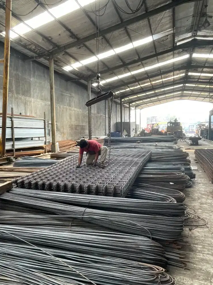 suplaiyer besi proyek