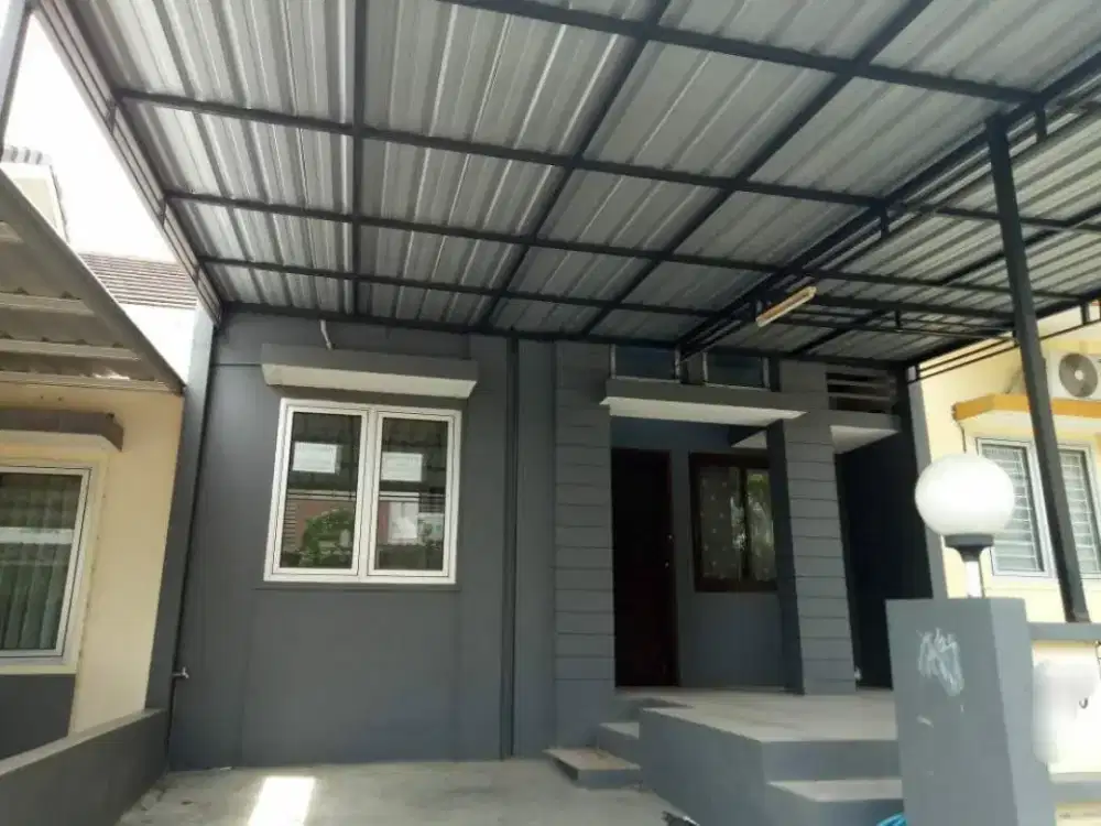 Dijual cepat rumah 1,5 lantai di Kampoeng Semawis samping Unimus