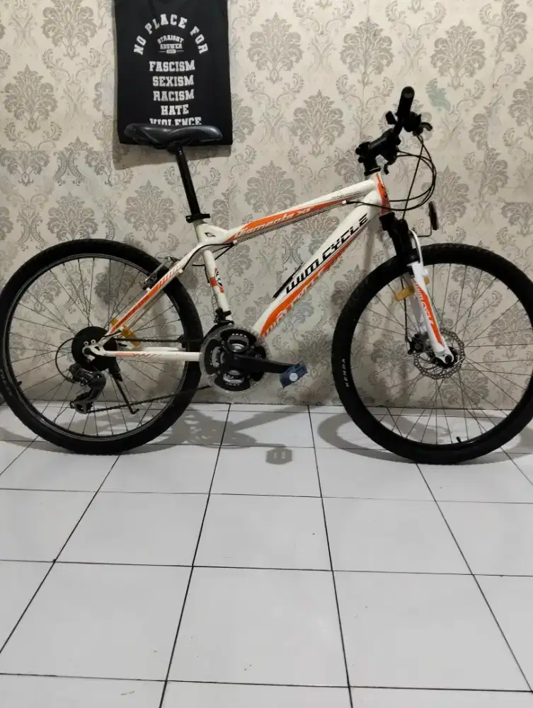 Wimcycle sepeda gunung ukuran 26