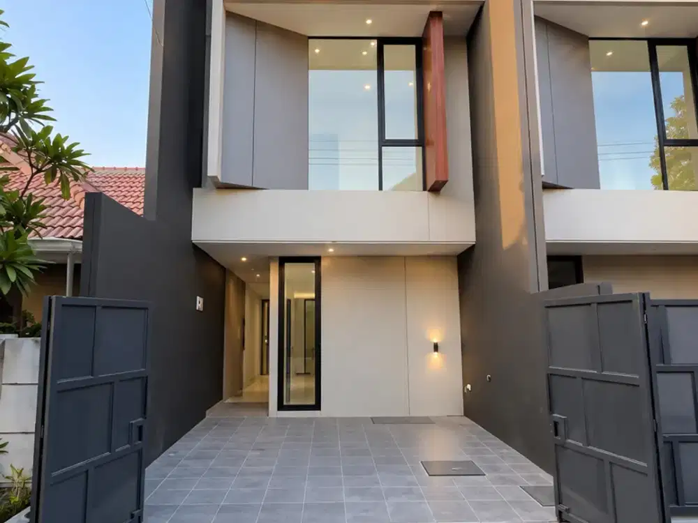 DIJUAL RUMAH SUTOREJO PRIMA BARU GRESS MINIMALIS 2LT 4KT KENJERAN PAKUWON CITY