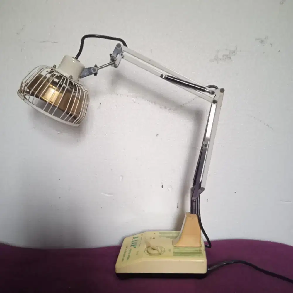 Lampu Terafi Kesehatan