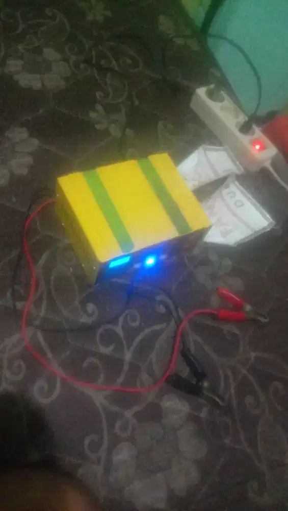 Charger pengisian batteray