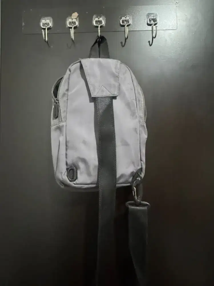 Tas merek hush pippes
