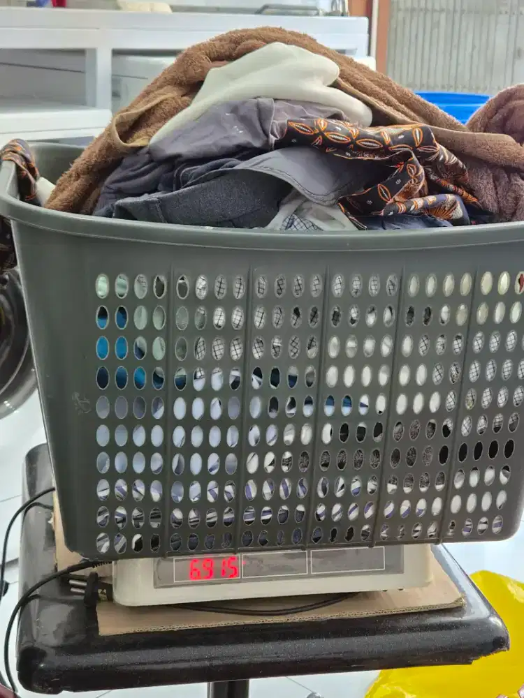LOWONGAN KERJA LAUNDRY