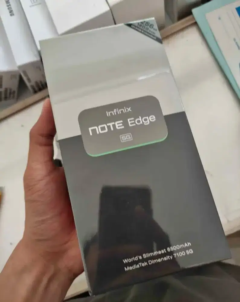 Infinix Note Edge 5G 8/256 New Baru
