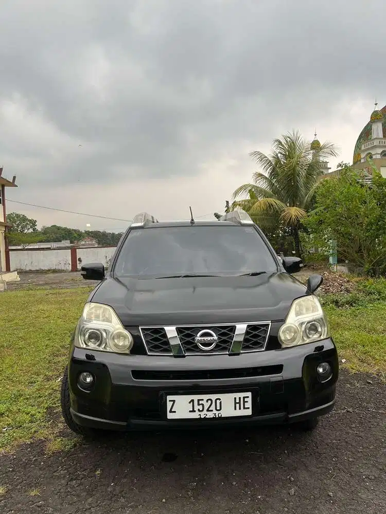 Nissan X-Trail 2009 Bensin