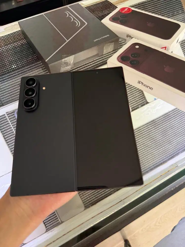 Samsung ZFold 7 5G 512Gb Sein Fullset Ori