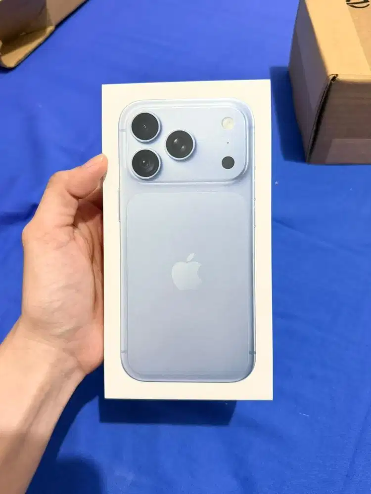Jual iPhone 18 Pro 256 GB Glacier Garansi Resmi Apple Indonesia