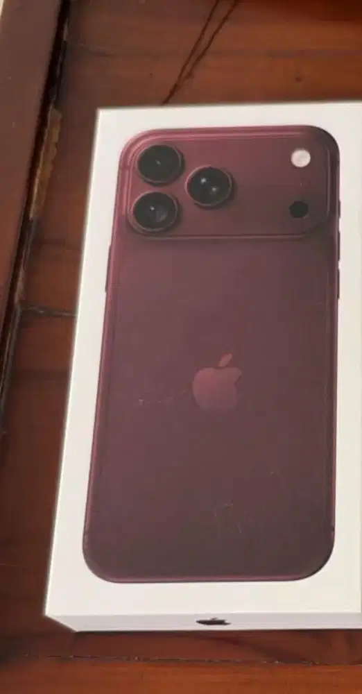 Jual iPhone 18 Pro Max 256 GB Burgundy Garansi Resmi Apple Indonesia.