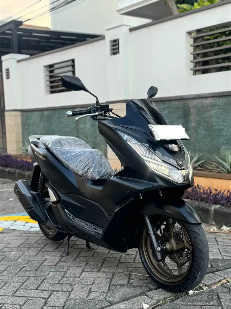 KM LOW! HONDA PCX 160 ABS 2023 PAJAK 08-2026  Pajak 08-2026