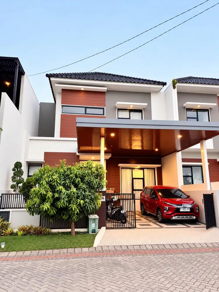 Rumah 2 Lantai Riverfront Malang | SHM | Dekat Tol | View Gunung