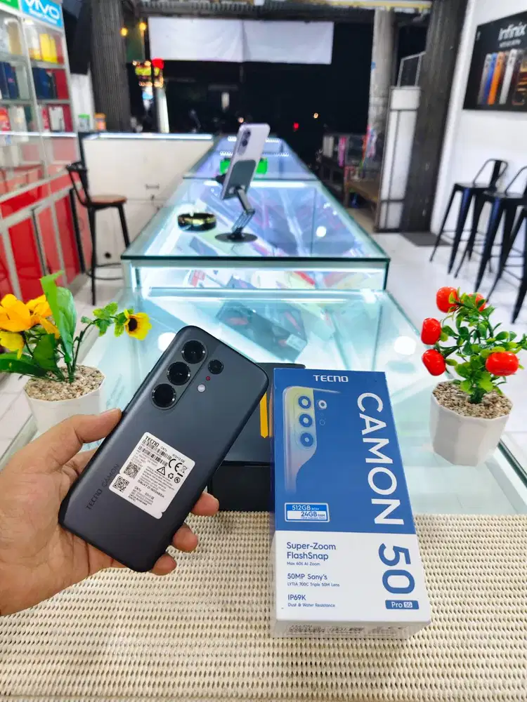 Tecno Camon 50 Pro 5G Ram 12+12Gb/ 512Gb Fullset Pemakaian 2 Minggu
