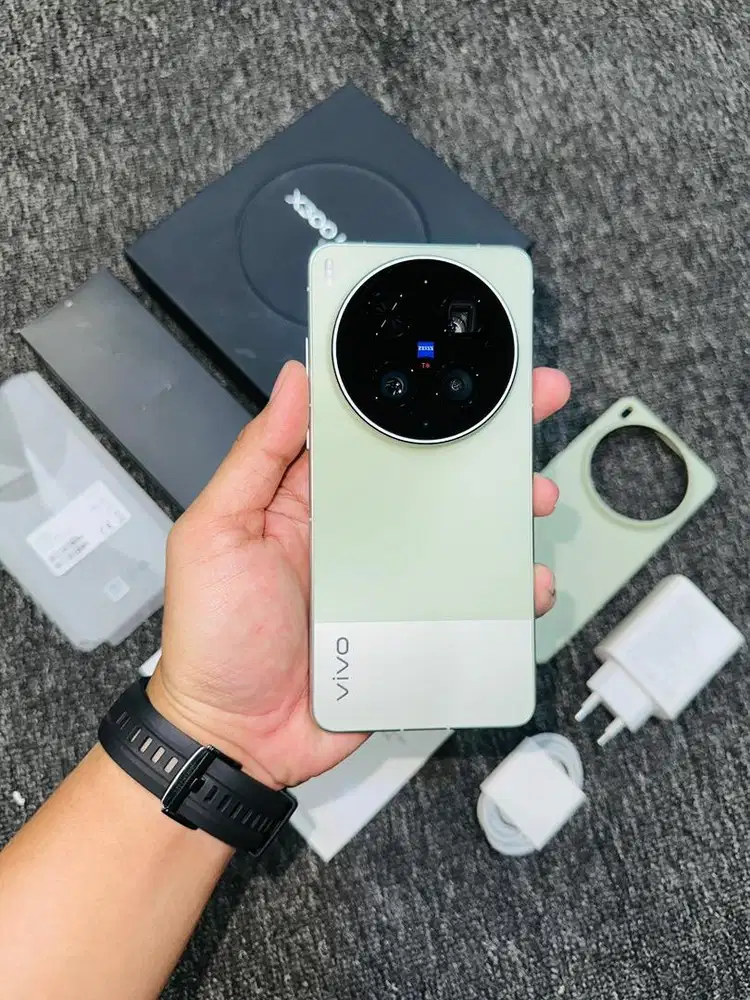 VIVO X300 ULTRA 16/512 Like new On Mei 2028