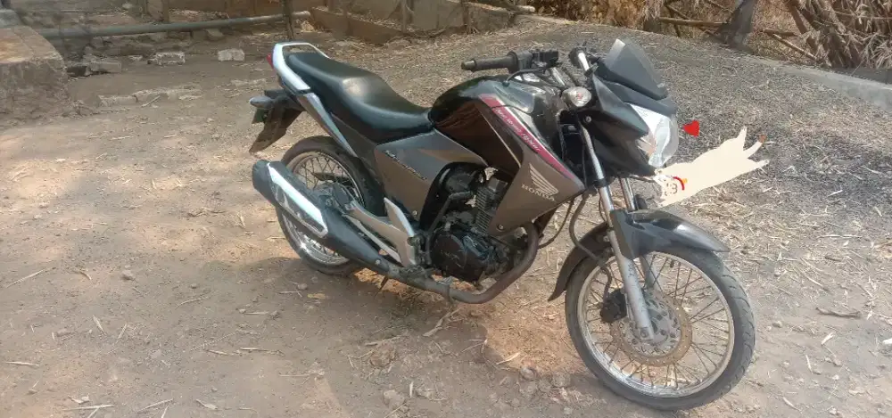 Megapro monoshock bekas seperti baru