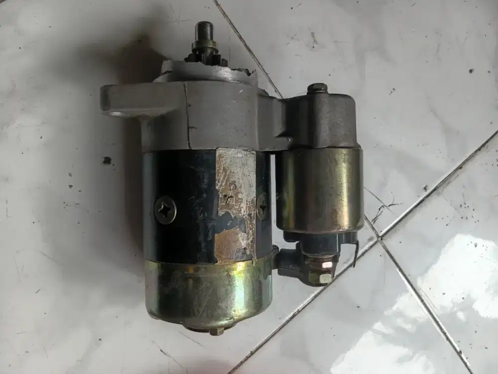 Dinamo stater genset mobil desel (minus ujung nya patah)