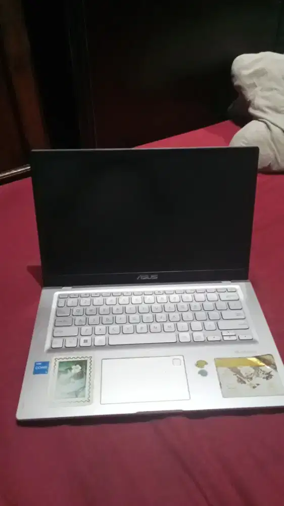 Asus Vivobook A1400E Full Sett
