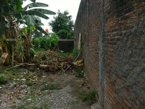 Tanah Luas 150 m2 di Mojosongo, Solo