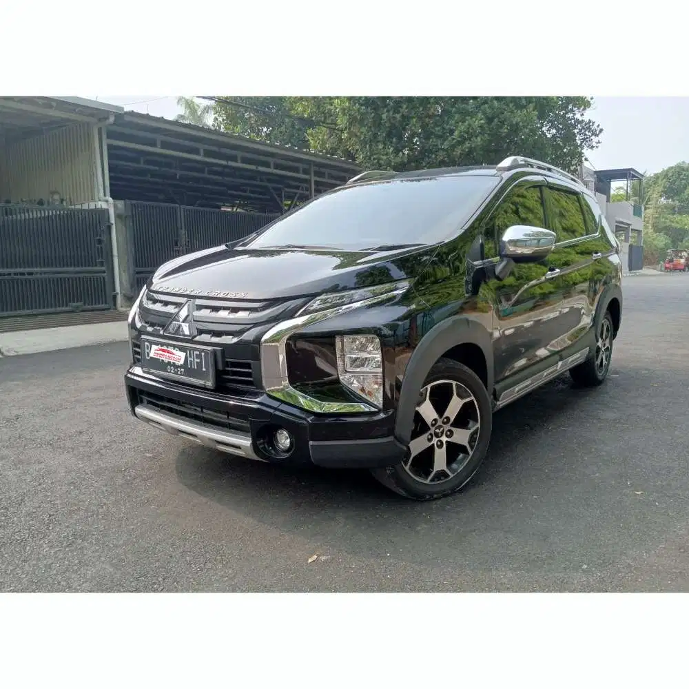 Promo TDP 5 Juta Xpander Cross Premium AT 2021 Hitam